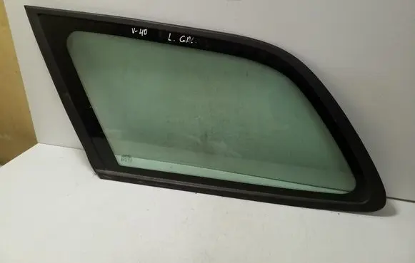 Volvo S40, V40 Rear side window
