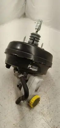 Subaru Outback (BT) Brake fluid reservoir 