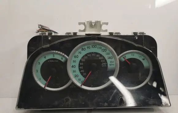 Toyota Corolla Verso AR10 Speedometer (instrument cluster)