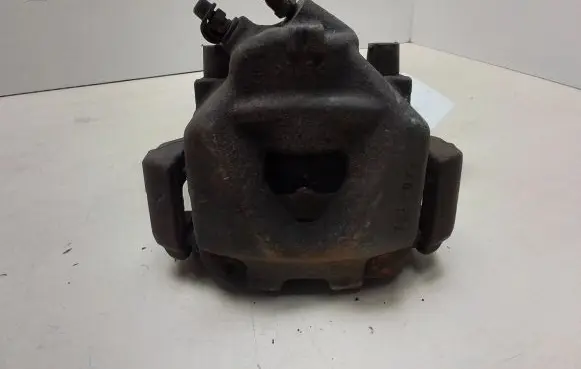 BMW X1 E84 Front brake caliper 5724