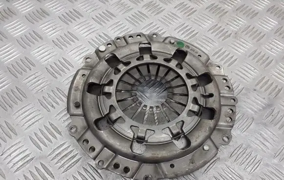 Nissan Micra Pressure plate 