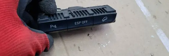 Audi Q5 SQ5 ESP (stability program) switch 8R2959674A