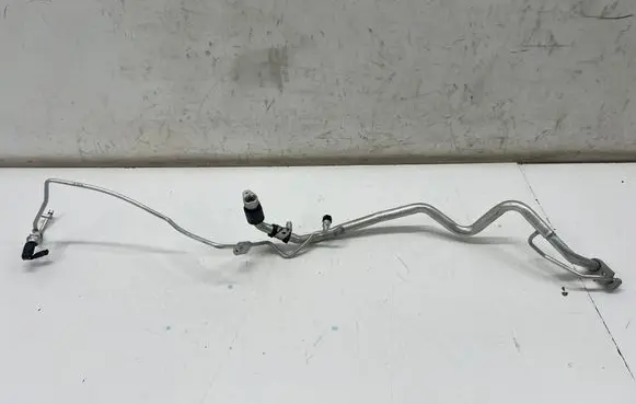 Nissan X-Trail T33 Air conditioning (A/C) pipe/hose