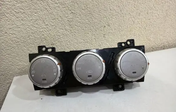Subaru Forester SG Climate control unit 72311SA120