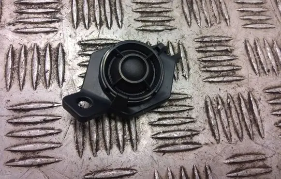 Mitsubishi Outlander Front door high frequency speaker 8720A009