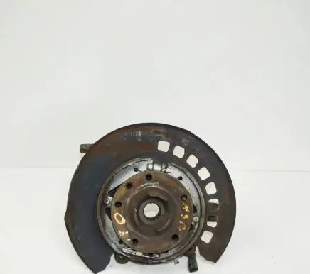 Audi Q7 4L Rear wheel hub 7L8505436