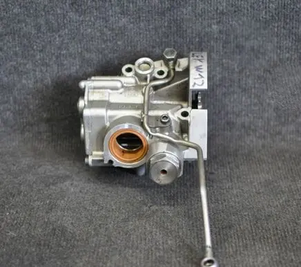 Volkswagen Phaeton Other engine bay part 07C115105
