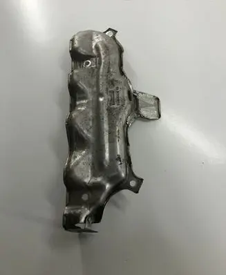 Exhaust heat shield