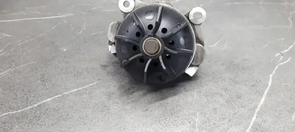 Renault Master II Water pump 70904100