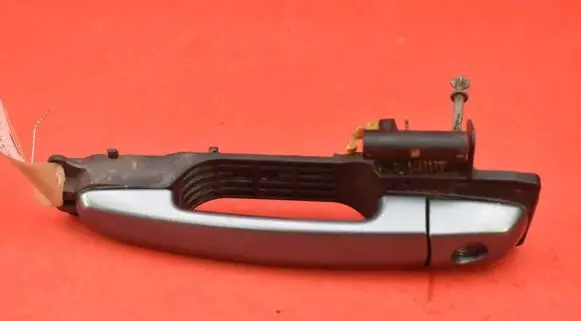 Suzuki Grand Vitara II Front door exterior handle