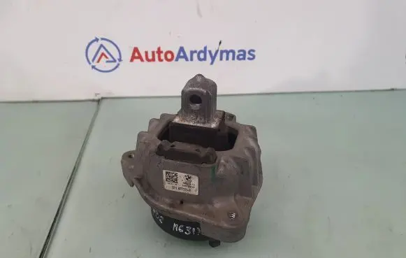 BMW 7 F01 F02 F03 F04 Engine mount bracket 6777373 22116777373 22116797183