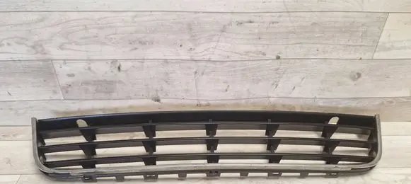 Volkswagen PASSAT B6 Front bumper lower grill 3C0853677 3C0853101