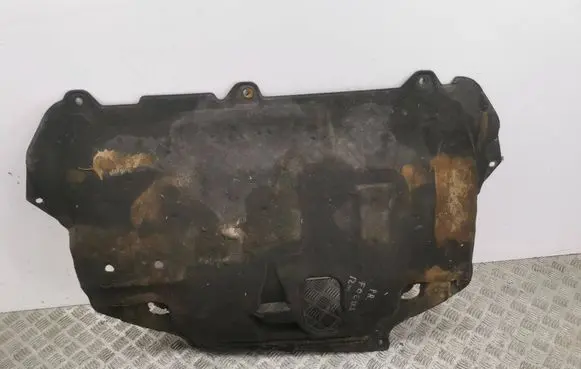 Ford Focus Engine splash shield/under tray