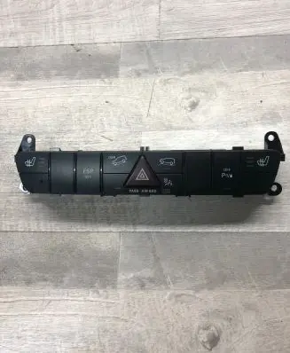 Mercedes-Benz ML W164 Hazard light switch A1648709910 03754749