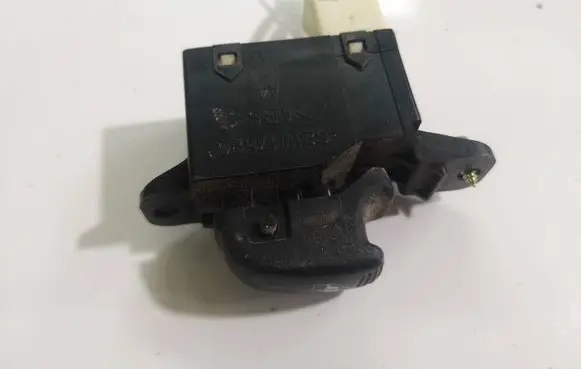 Hyundai Santa Fe Electric window control switch 935753C010