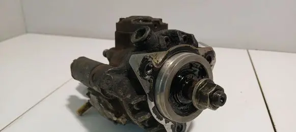 Ford Mondeo MK IV Fuel injection high pressure pump 
