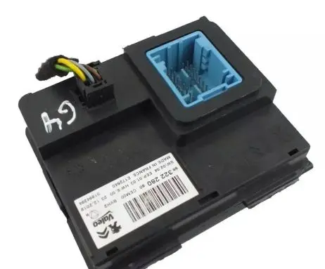 Citroen C3 Aircross Other control units/modules 9832228080