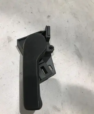 Volkswagen PASSAT B6 Engine bonnet (hood) release handle 1K1823633