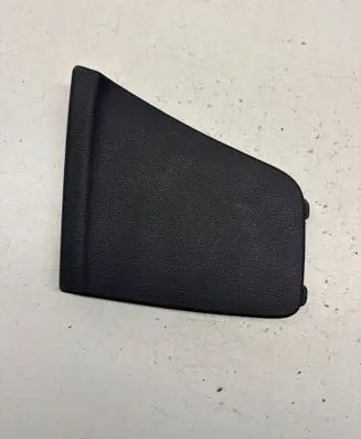 Audi A3 S3 8V Tailgate/boot cover trim set 8V4867658