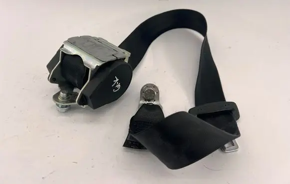 Audi A6 S6 C6 4F Rear seatbelt 4F0857805E 605827100