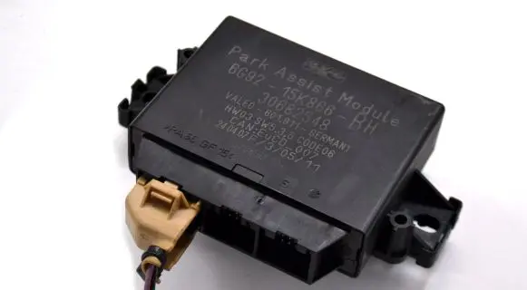 Volvo S80 Parking PDC control unit/module 30682548
