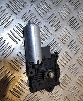 Audi Q7 4M Sunroof motor/actuator 4M0959591