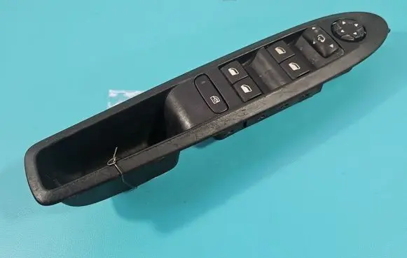 Citroen C4 II Electric window control switch 96657050ZD IMPRK1573646