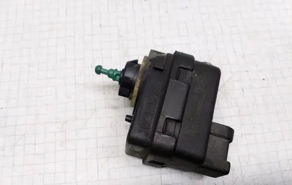 Renault Laguna II Headlight level adjustment motor 7700840141