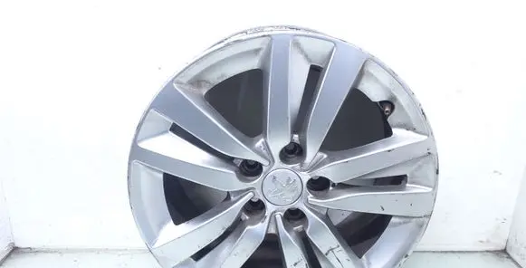 R16 alloy rim