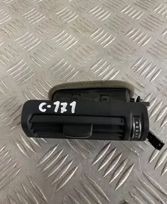 Audi Q7 4M (B) pillar trim (top) 4G0819209D