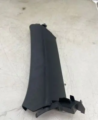 (C) pillar trim