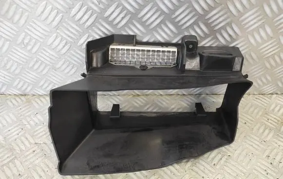 Renault Megane IV Intercooler air channel guide 628113910R