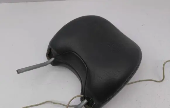 Volvo S60 Front seat headrest 8633633