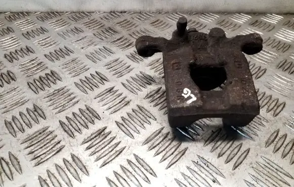 Nissan Juke I F15 Rear brake caliper
