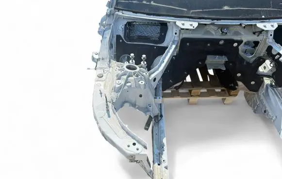 BMW i4 Front quarter panel 