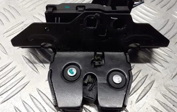 Opel Mokka X Tailgate/trunk/boot lock/catch/latch 13511954