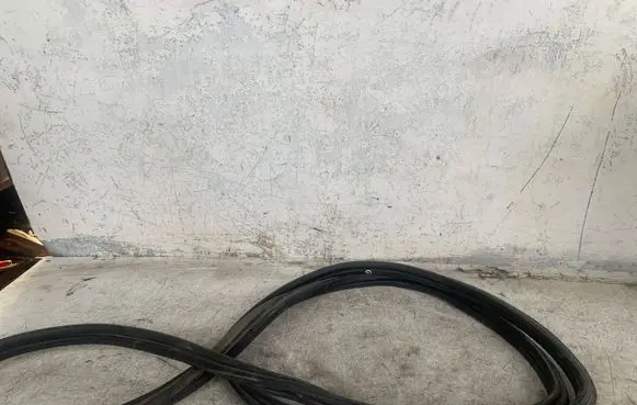 Opel Astra K Trunk rubber seal (body) 