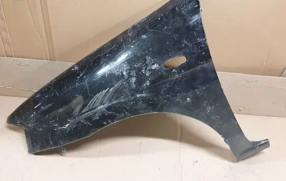 Mazda Demio Fender