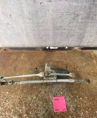 Fiat Punto (188) Front wiper linkage and motor 