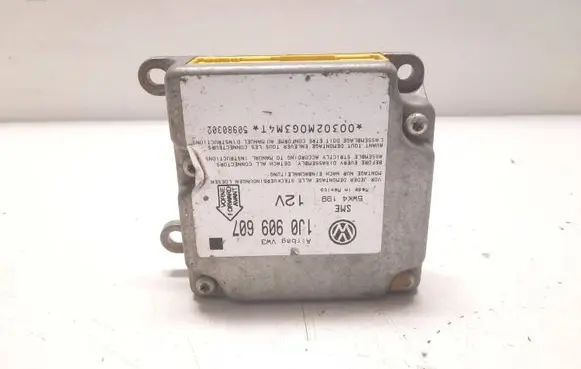 Audi A4 S4 B5 8D Airbag control unit/module 1J0909607