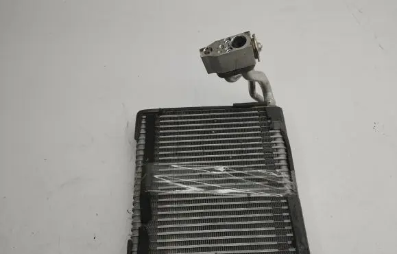 Air conditioning (A/C) radiator (interior)