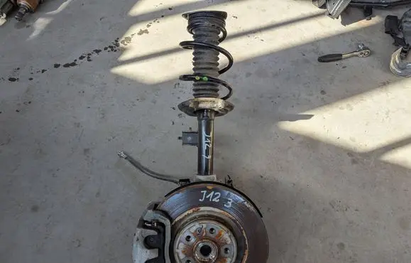 Nissan Qashqai J12 Front suspension assembly kit set 