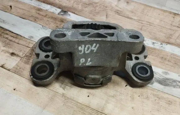 Land Rover Evoque I Engine mount bracket EJ327M121AD