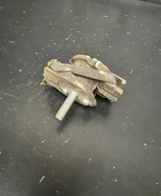BMW 4 F32 F33 Gearbox mount 6875904