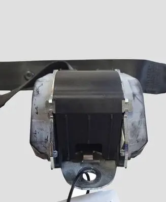 Volkswagen Golf V Rear seatbelt 1K9857806 607609901B