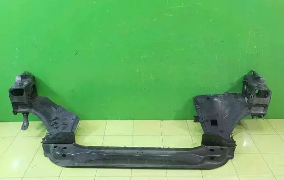 Land Rover Range Rover Sport L320 Radiator support slam panel WP16
