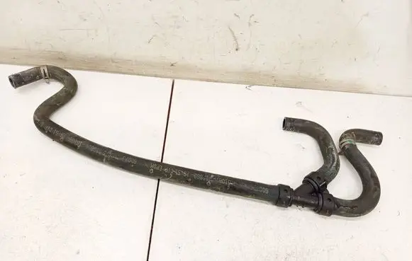 Tesla Model S Engine coolant pipe/hose 600734100E