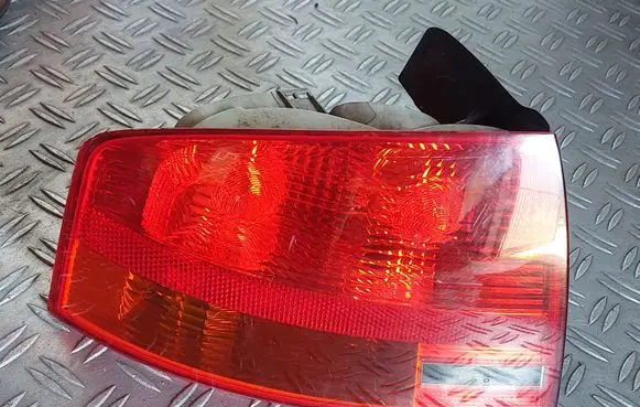 Audi A4 S4 B7 8E 8H Rear/tail lights 8E5945095