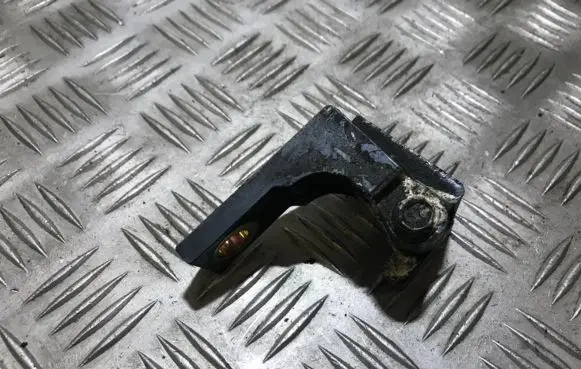 Fiat Stilo Rear door lower hinge