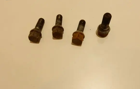 BMW 5 E60 E61 Nuts/bolts 36136781150 6781150 50136